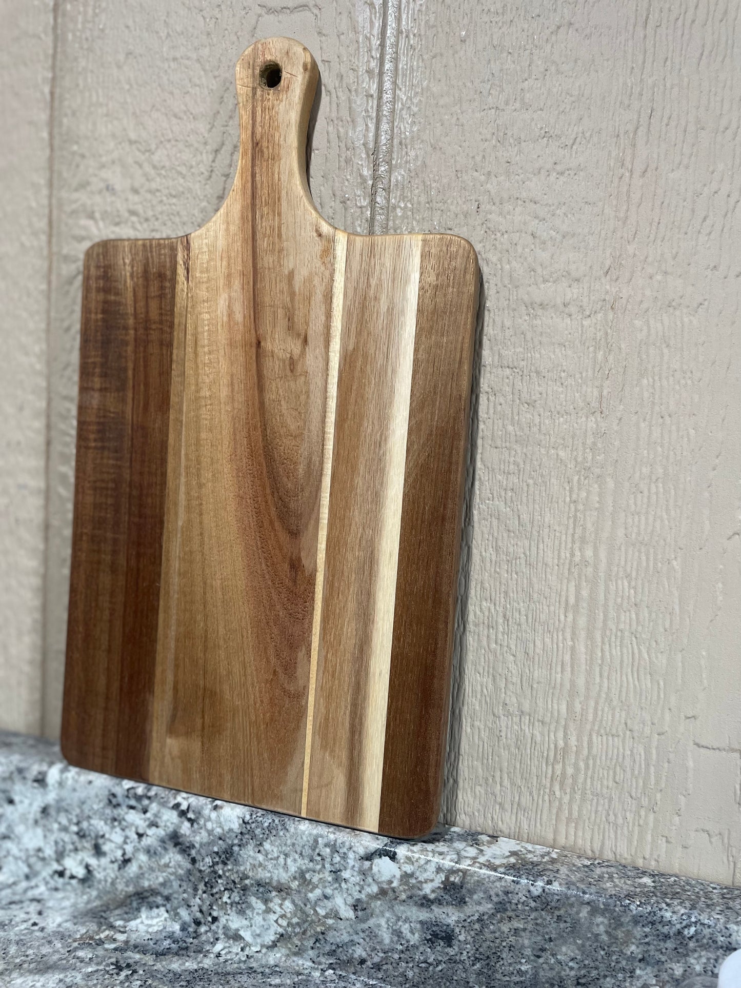 Wood Cutting Board w/ handle